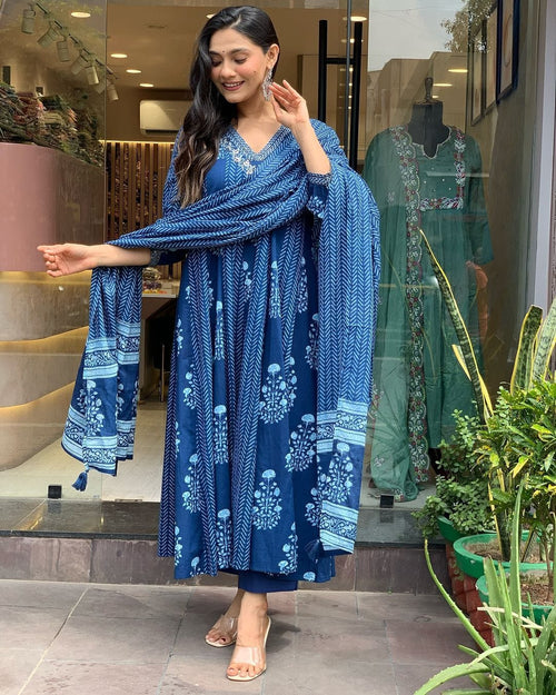 PANKHURI KURTA SET